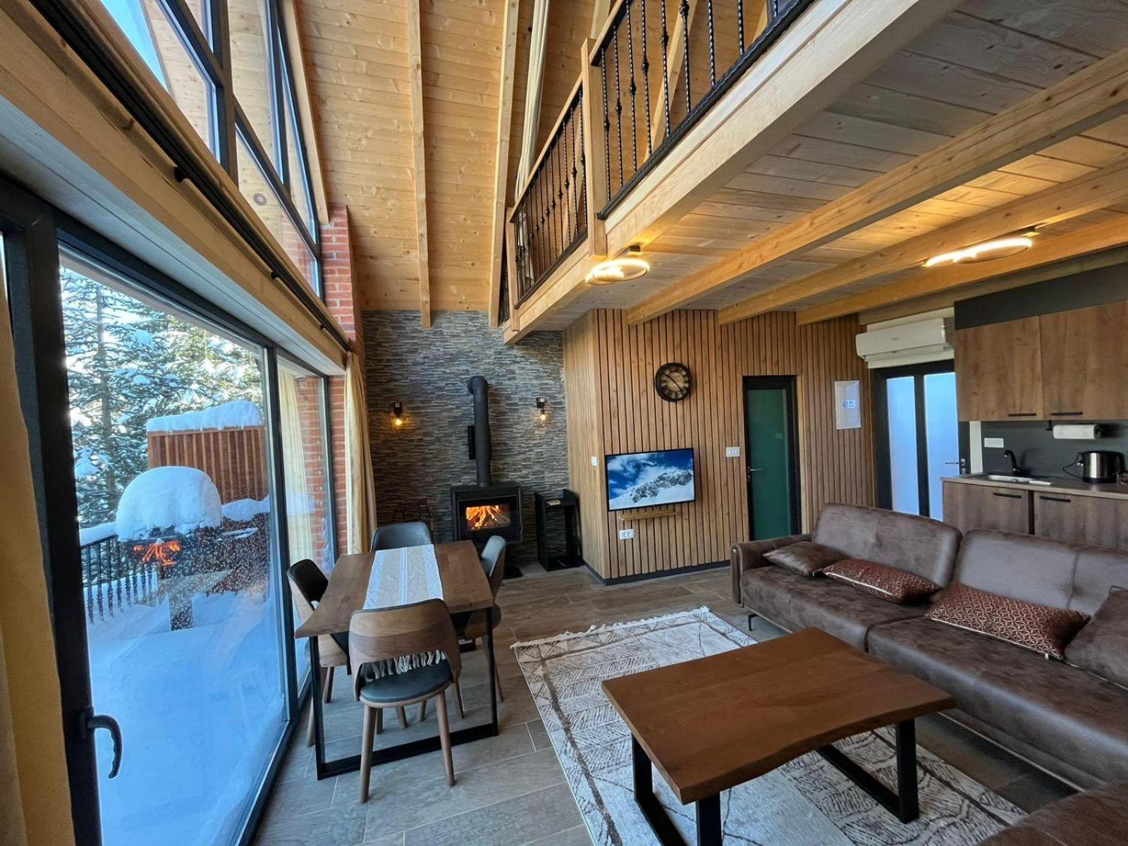 Bujtinat Lisa Apartment Boge Екстериор снимка