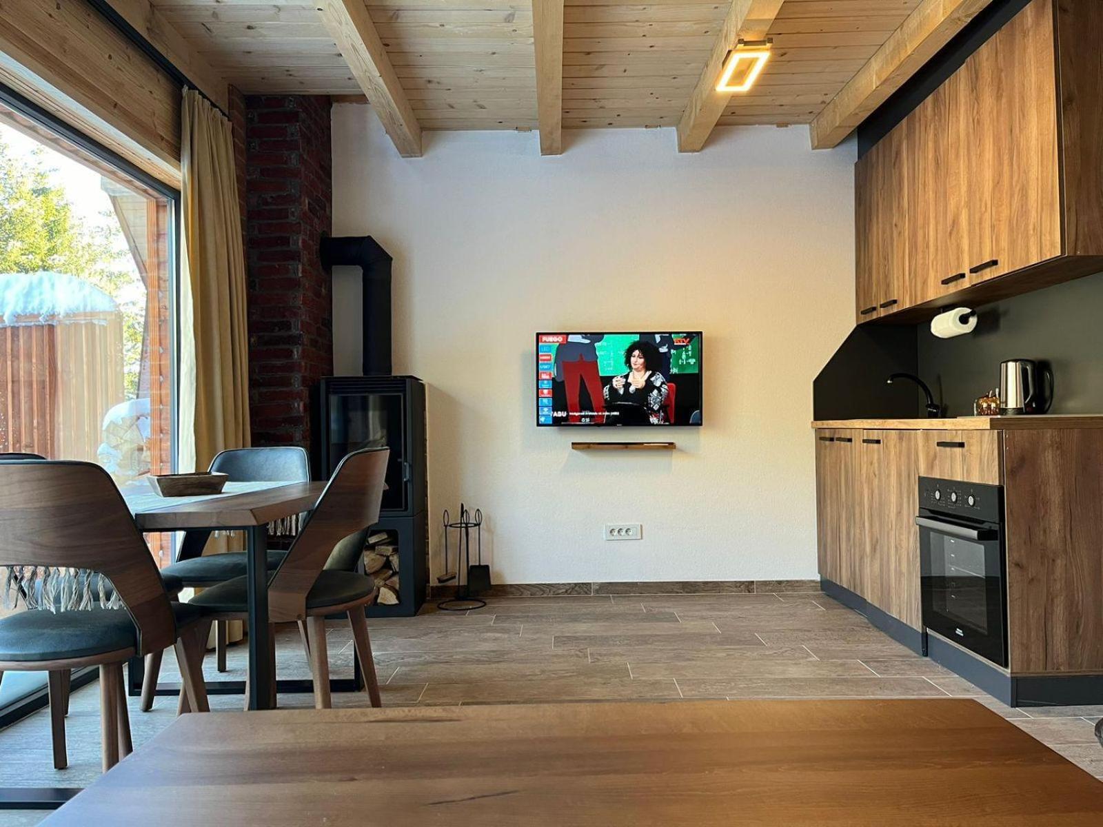 Bujtinat Lisa Apartment Boge Екстериор снимка