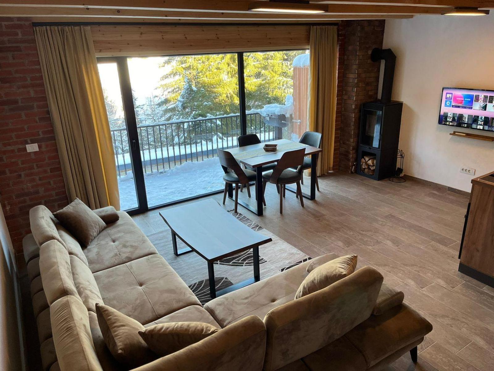 Bujtinat Lisa Apartment Boge Екстериор снимка