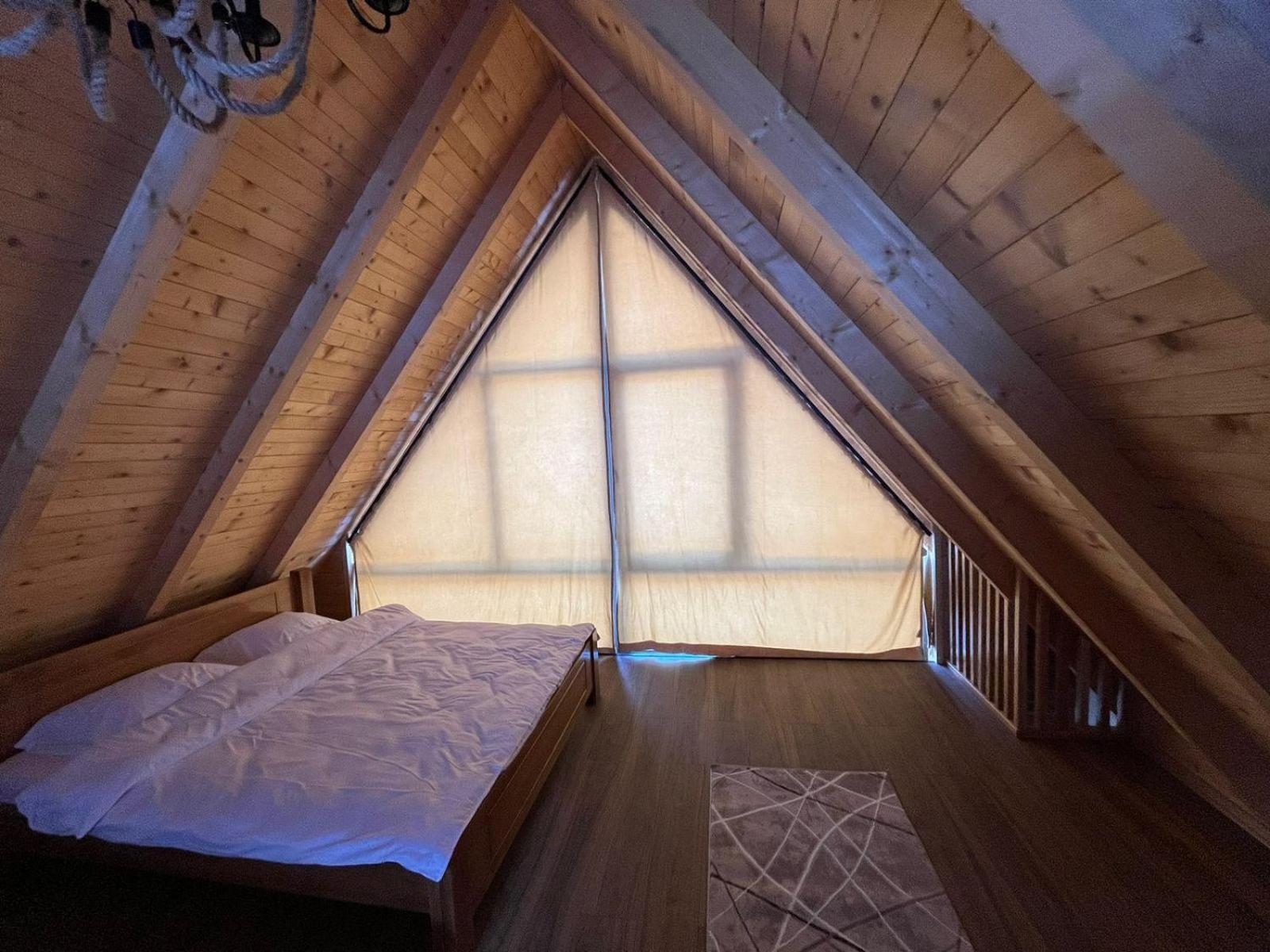 Bujtinat Lisa Apartment Boge Екстериор снимка